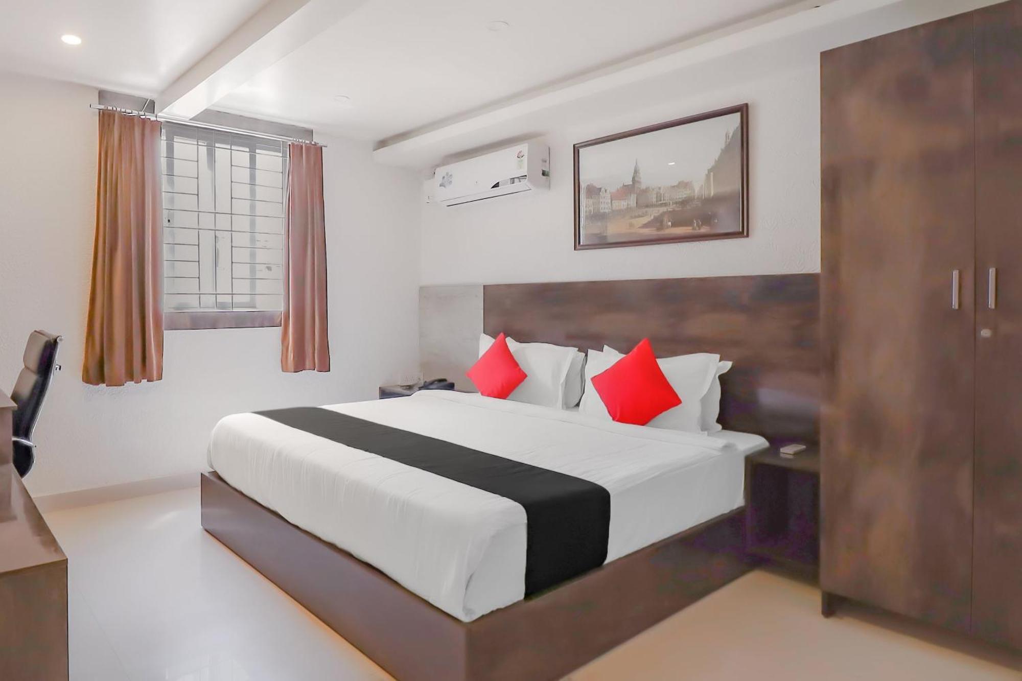 Capital O Royal Galaxy Finesse Near Phoenix Marketcity Hotel Bangalore Ngoại thất bức ảnh